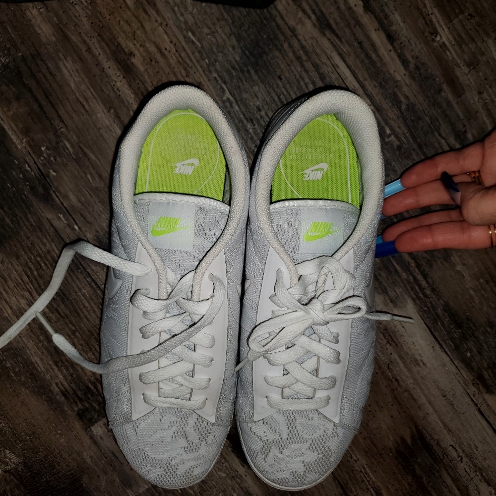 Nike Racquette shoes - Picture 2 of 5